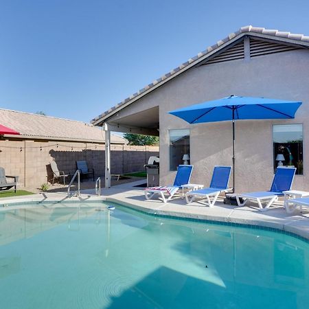 Sunny Surprise Getaway With Private Yard And Pool Villa Dış mekan fotoğraf