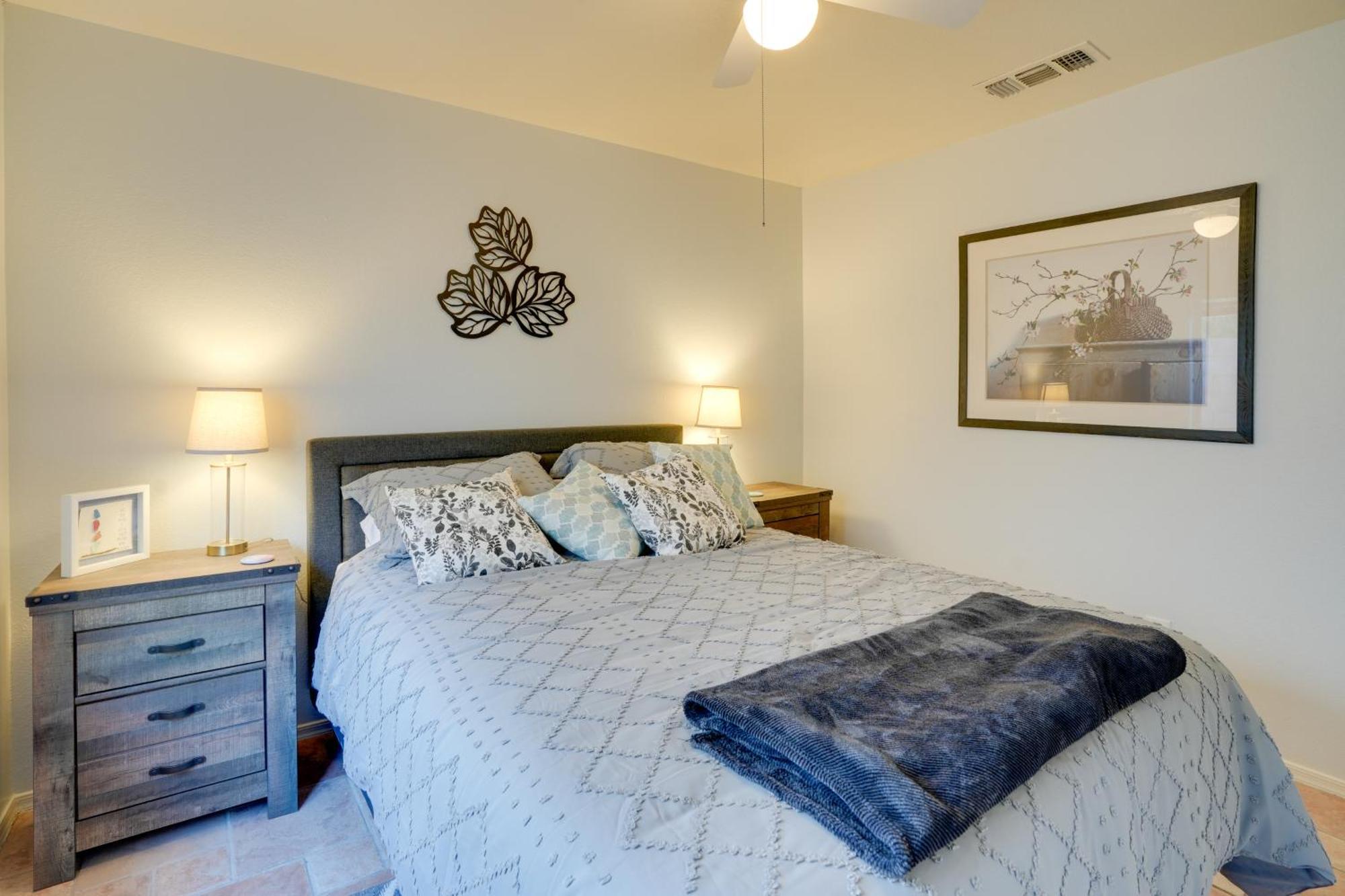 Sunny Surprise Getaway With Private Yard And Pool Villa Dış mekan fotoğraf
