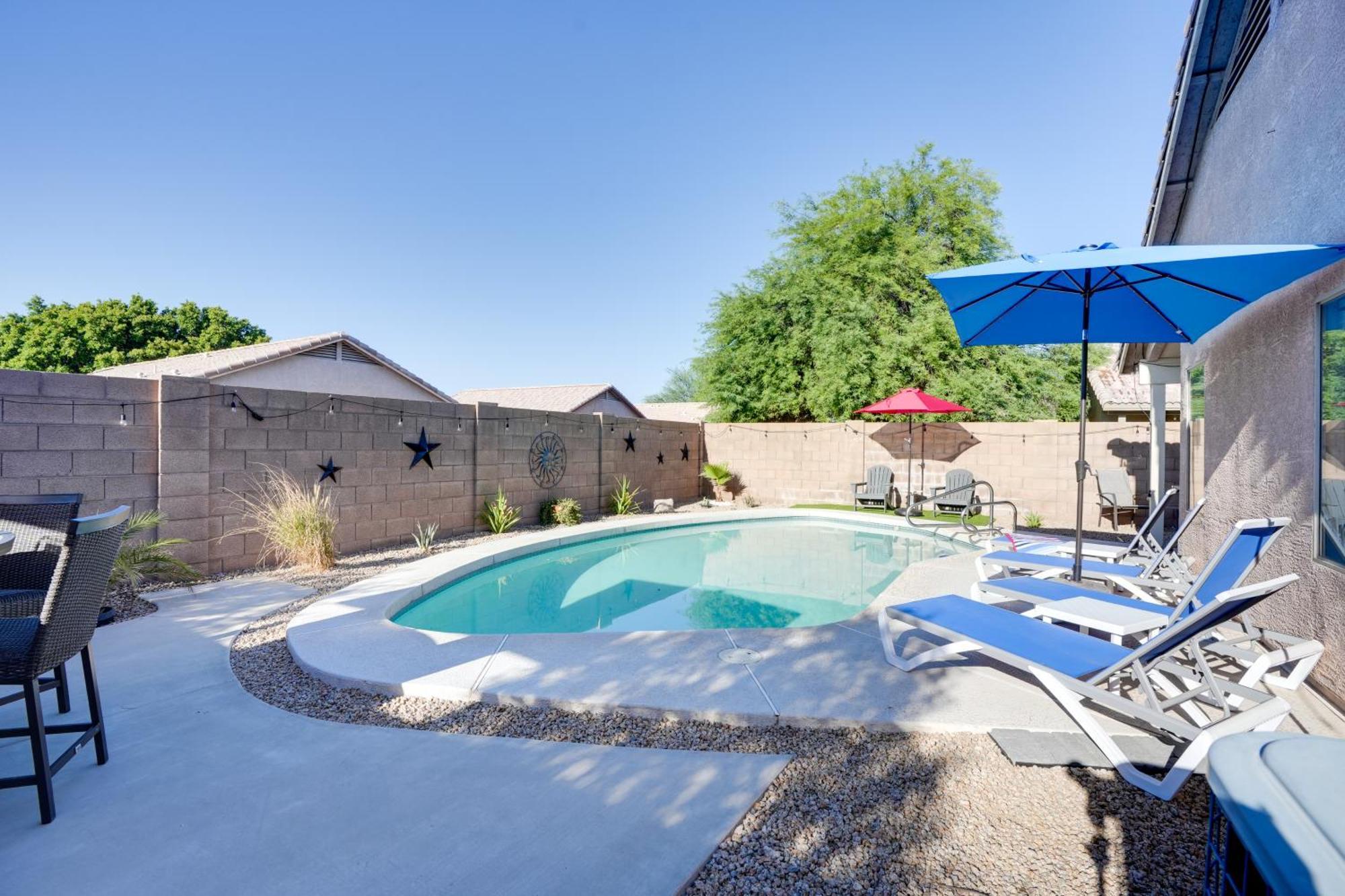 Sunny Surprise Getaway With Private Yard And Pool Villa Dış mekan fotoğraf