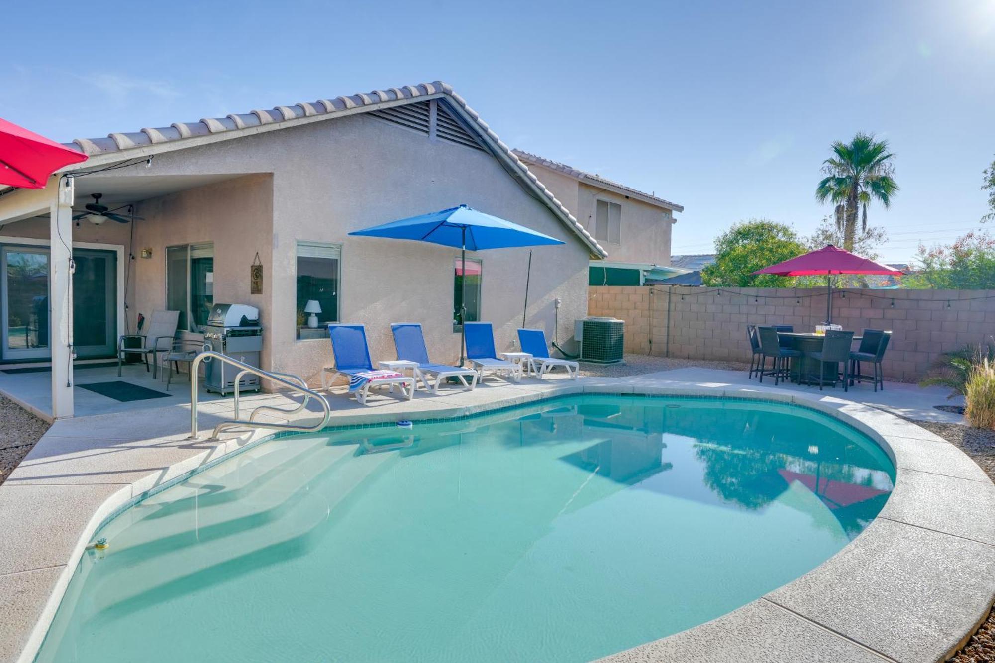 Sunny Surprise Getaway With Private Yard And Pool Villa Dış mekan fotoğraf