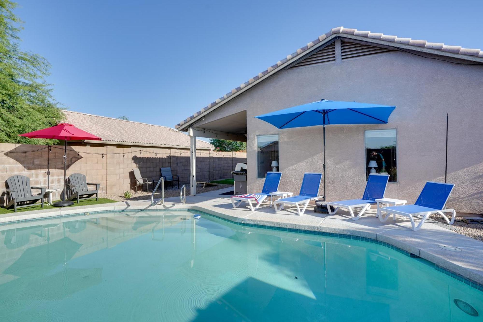 Sunny Surprise Getaway With Private Yard And Pool Villa Dış mekan fotoğraf
